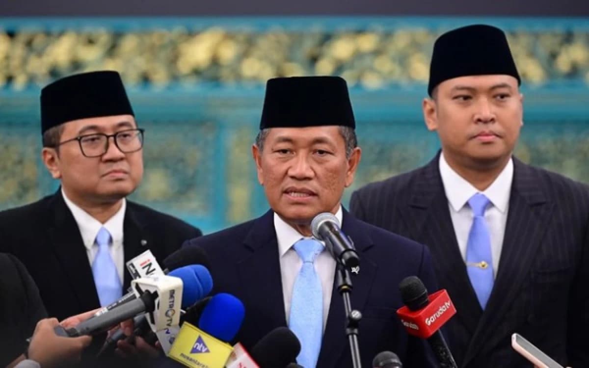 Pemerintah Bentuk Universitas Republik Indonesia, Akademisi Pertanyakan Legalitasnya!